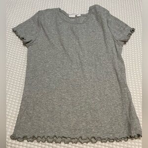 GAP - Gray Ruffle Hem Top